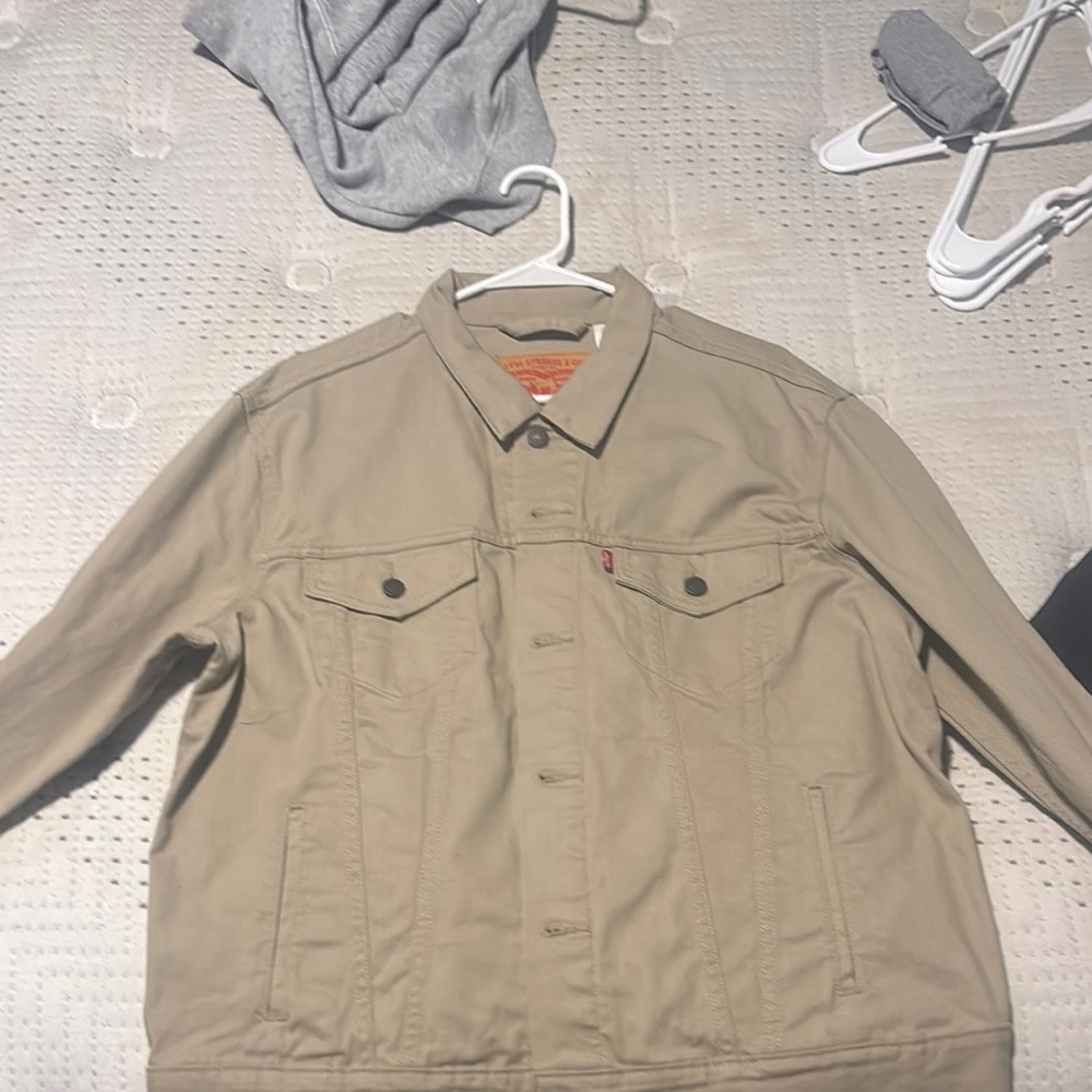 Levi's Men's Tan Jacket